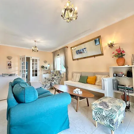 Feriehus Casa Alfarroba - With Heated Indoor Pool Algoz