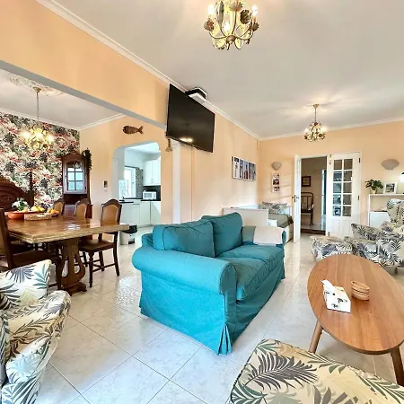 Feriehus Casa Alfarroba - With Heated Indoor Pool