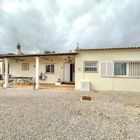 Feriehus Casa Alfarroba - With Heated Indoor Pool