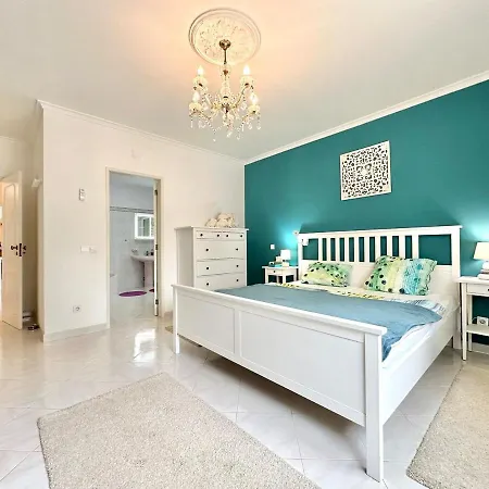 Casa Alfarroba - With Heated Indoor Pool * Algoz